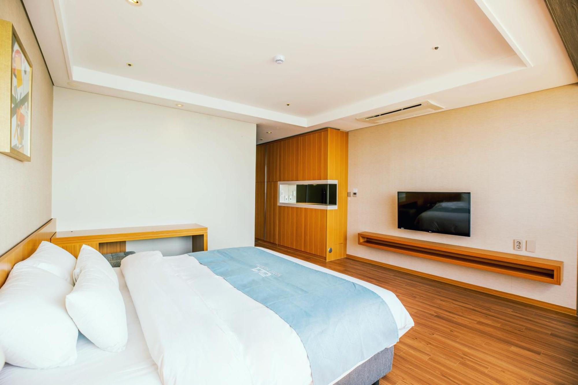 Hotel Solaire بوريونغ المظهر الخارجي الصورة