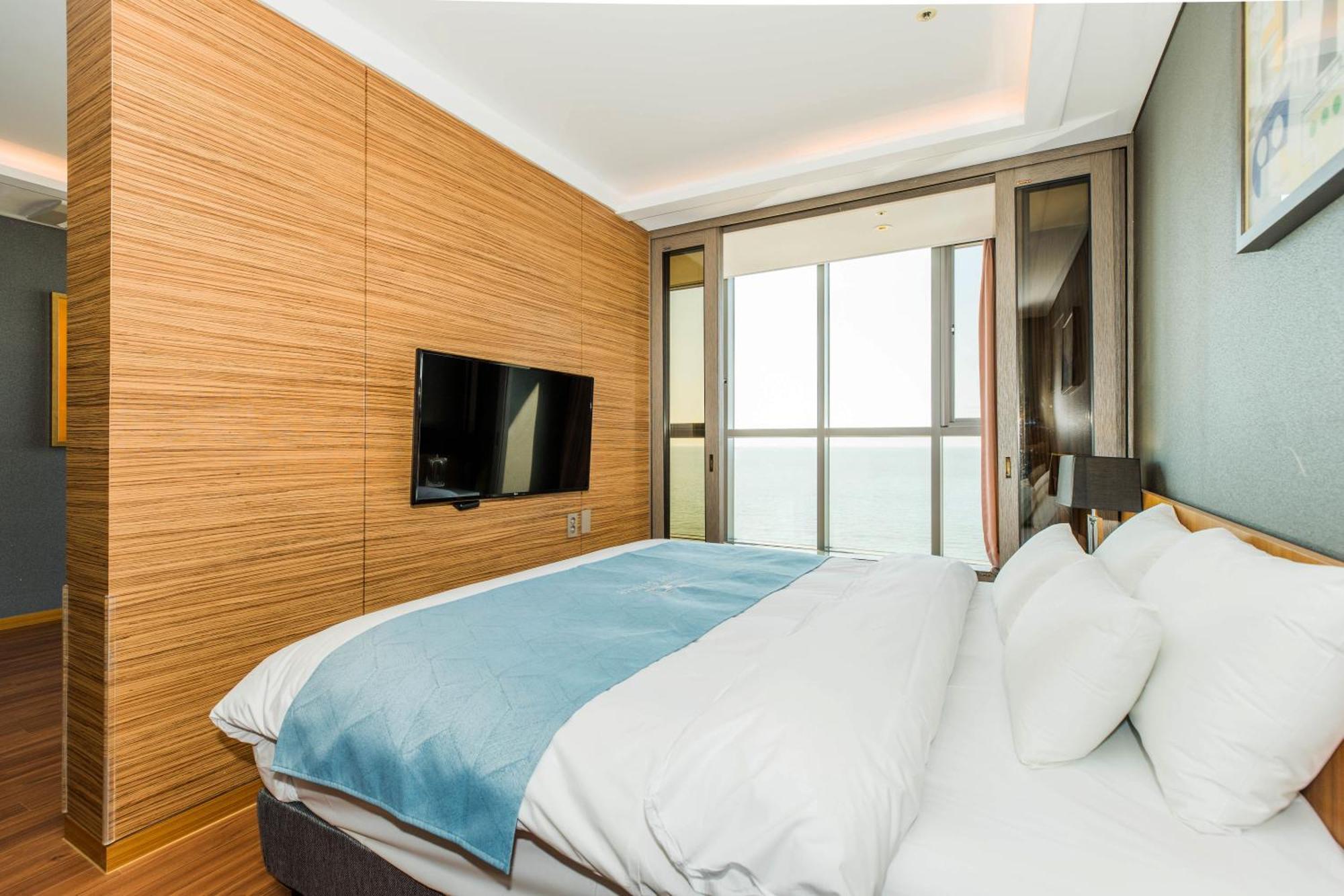 Hotel Solaire بوريونغ المظهر الخارجي الصورة